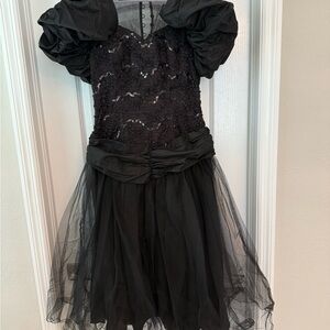 Vera Mont Black vintage dress NWOT
